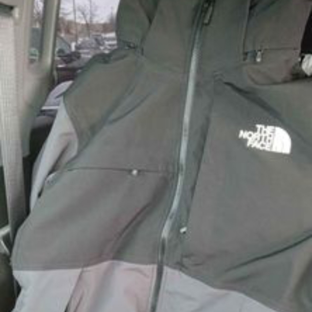 Northface jacket - Picture 2 of 3